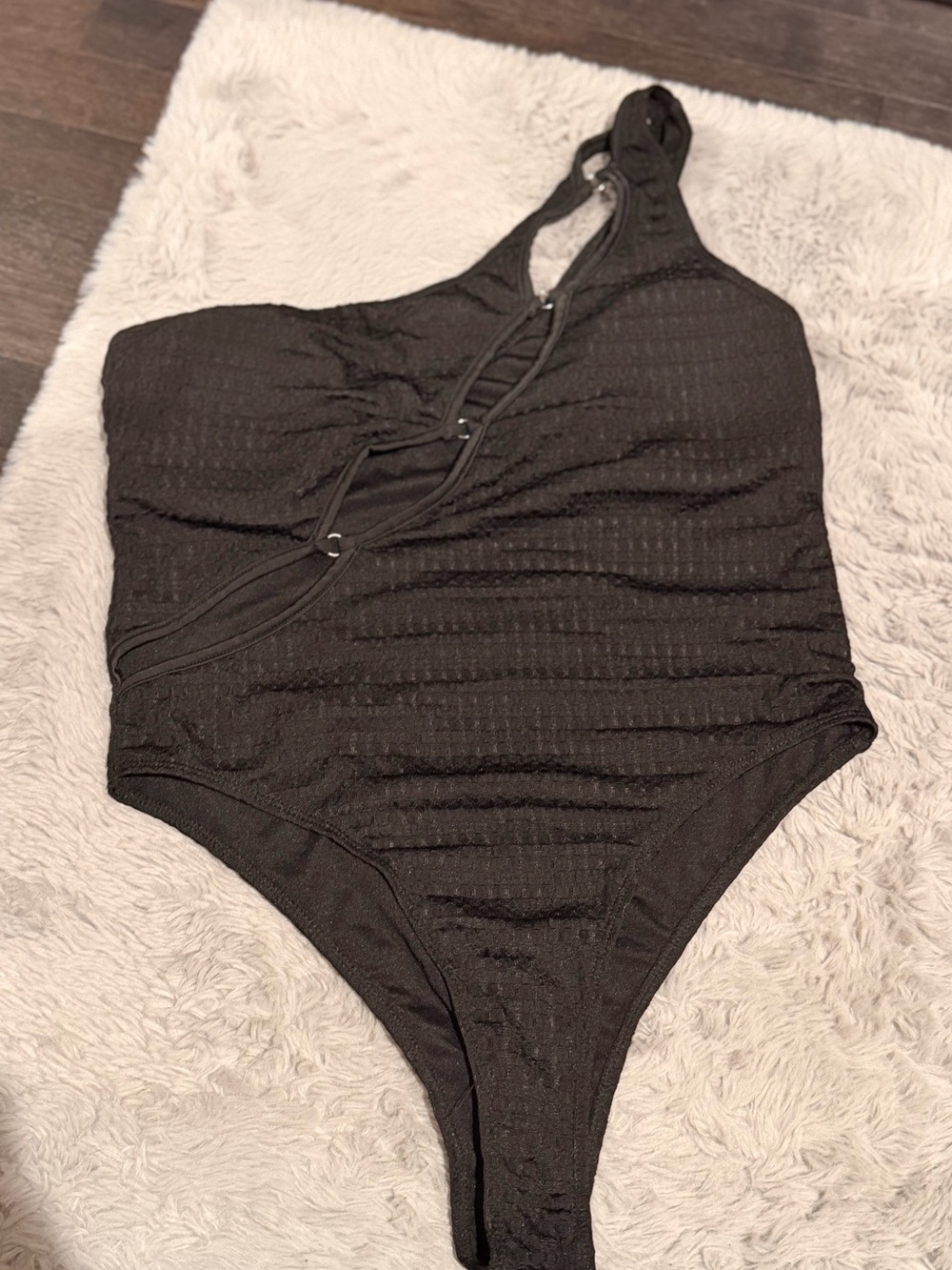 Amazon Black One-Shoulder Textured Cutout One-Piece Swimsuit